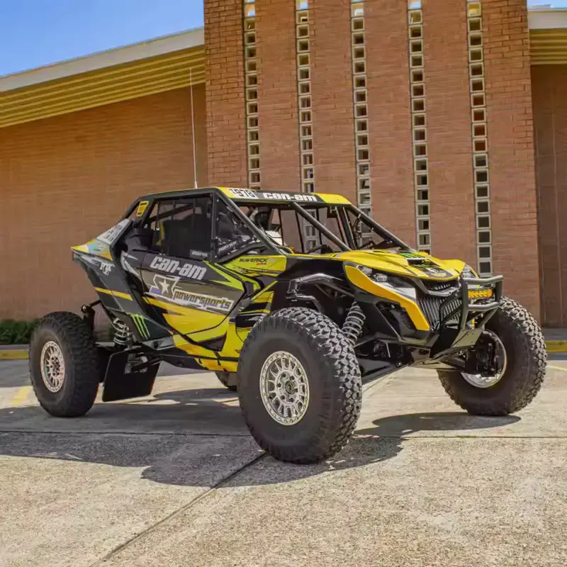 CAN-AM DEFENDER MAVERICK R 9999T DCT